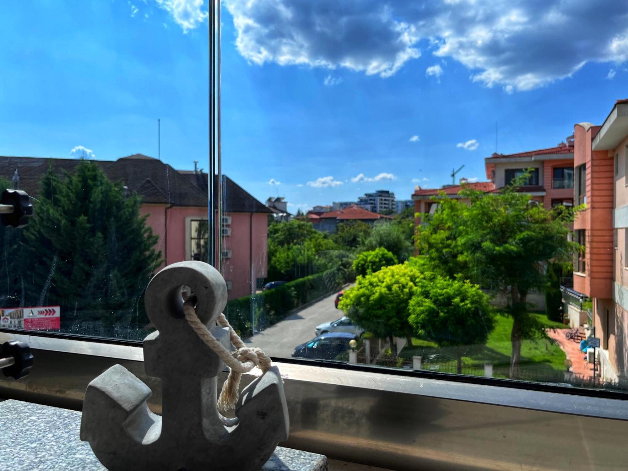 Azur Alegria Studio - Free Parking & Pool Άγιος Κωνσταντίνος και Ελένη Εξωτερικό φωτογραφία