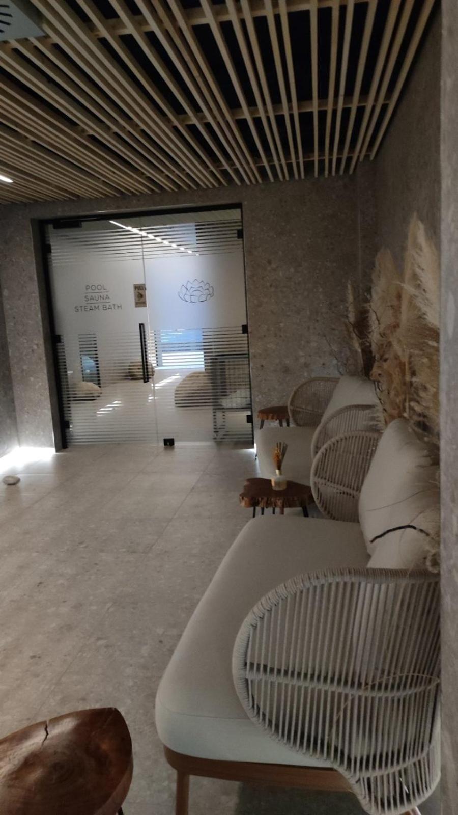 Azur Alegria Studio - Free Parking & Pool Άγιος Κωνσταντίνος και Ελένη Εξωτερικό φωτογραφία